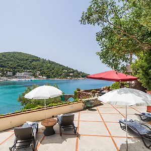 Boutique & Beach Hotel Villa Wolff